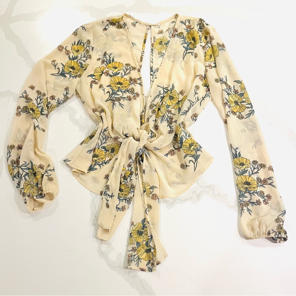 Floral flower blouse top size small